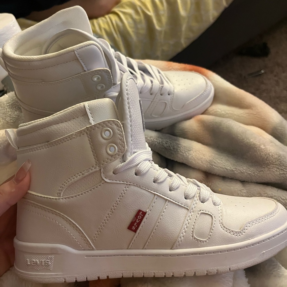 Levis high tops